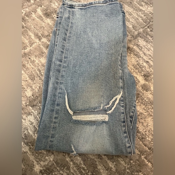 Express Straight Ankle High Rise Jean - Picture 3 of 8